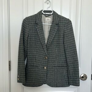 Aritzia wilfred blazer.
